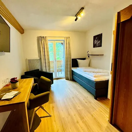 Hotel Appartement-hotel-allgayer Oy-Mittelberg